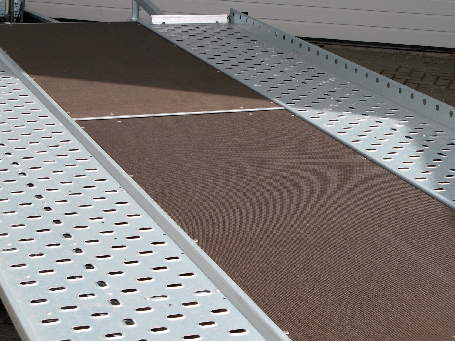 Autotransporter STEMA ATH 30-49-21.2 ATOUR Grande Autotransporter STEMA ATH 30-49-21.2 ATOUR Grande