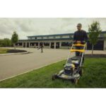 DeWalt 60V MAX 21" Brushless RWD Self-Propelled Mower Kit DCMWSP700Y2