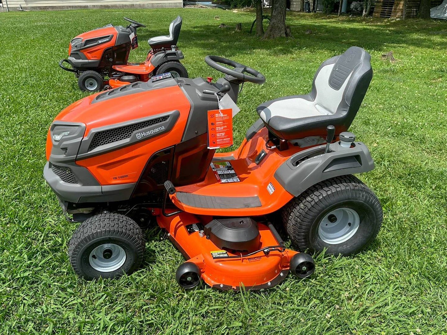 Husqvarna TS 148XK 48" Lawn Tractor 24HP KOH (Scratch and Dent) Husqvarna TS 148XK 48" Lawn Tractor 24HP KOH (Scratch and Dent)