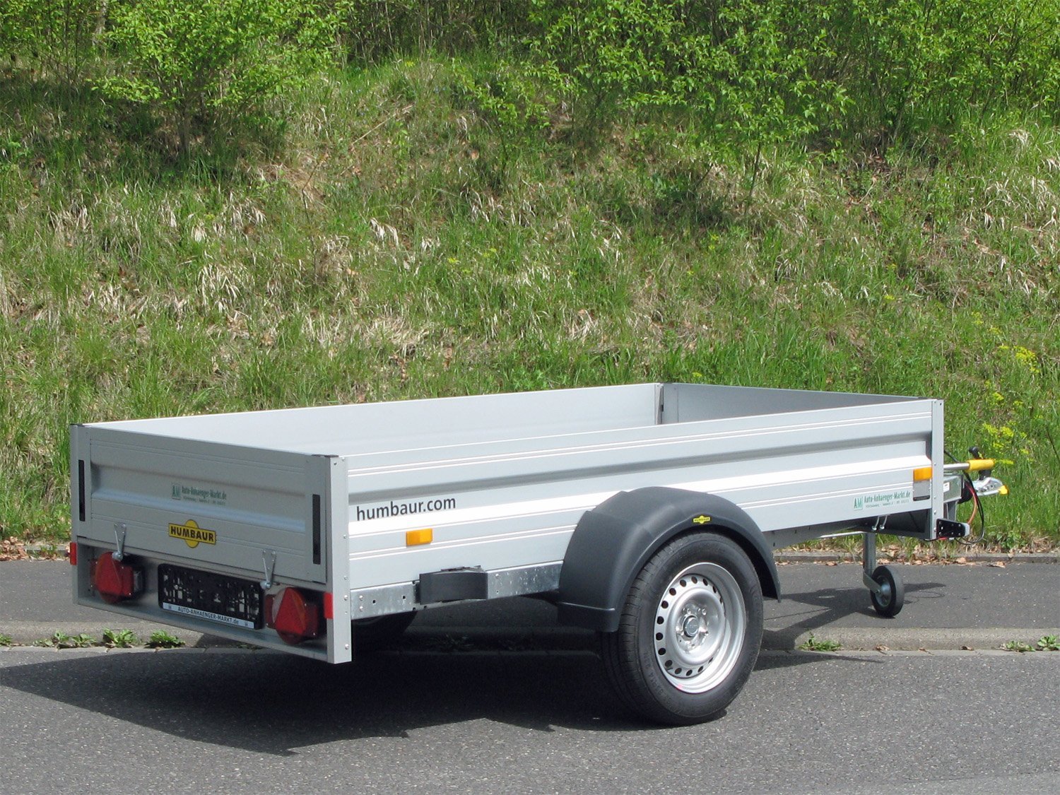 Kastenanhänger Humbaur HA132513 KV 100 km/h Kastenanhänger Humbaur HA132513 KV 100 km/h