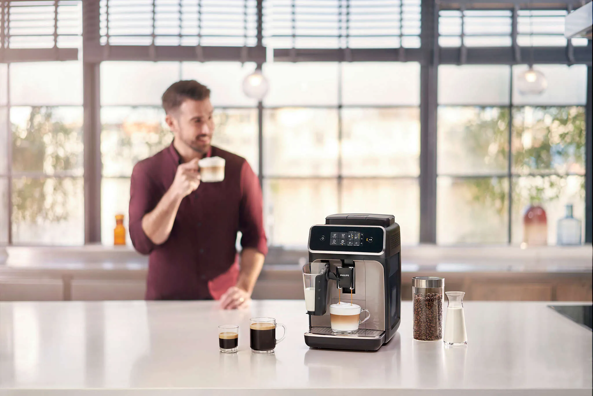 Philips 2200 Series, 3 Kaffeespezialitäten, (EP2235/40) Braun Philips 2200 Series, 3 Kaffeespezialitäten, (EP2235/40) Braun